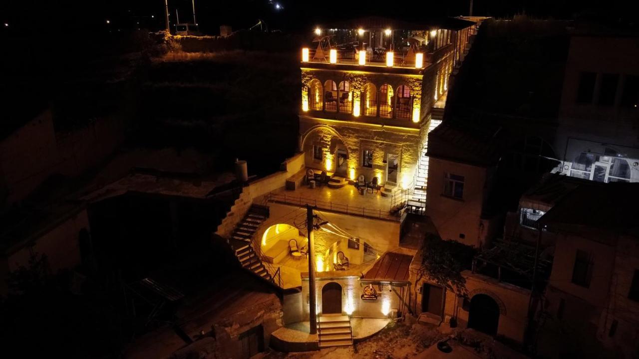 Dionysos Cave Cappadocia Hotel อูร์กุบ ภายนอก รูปภาพ