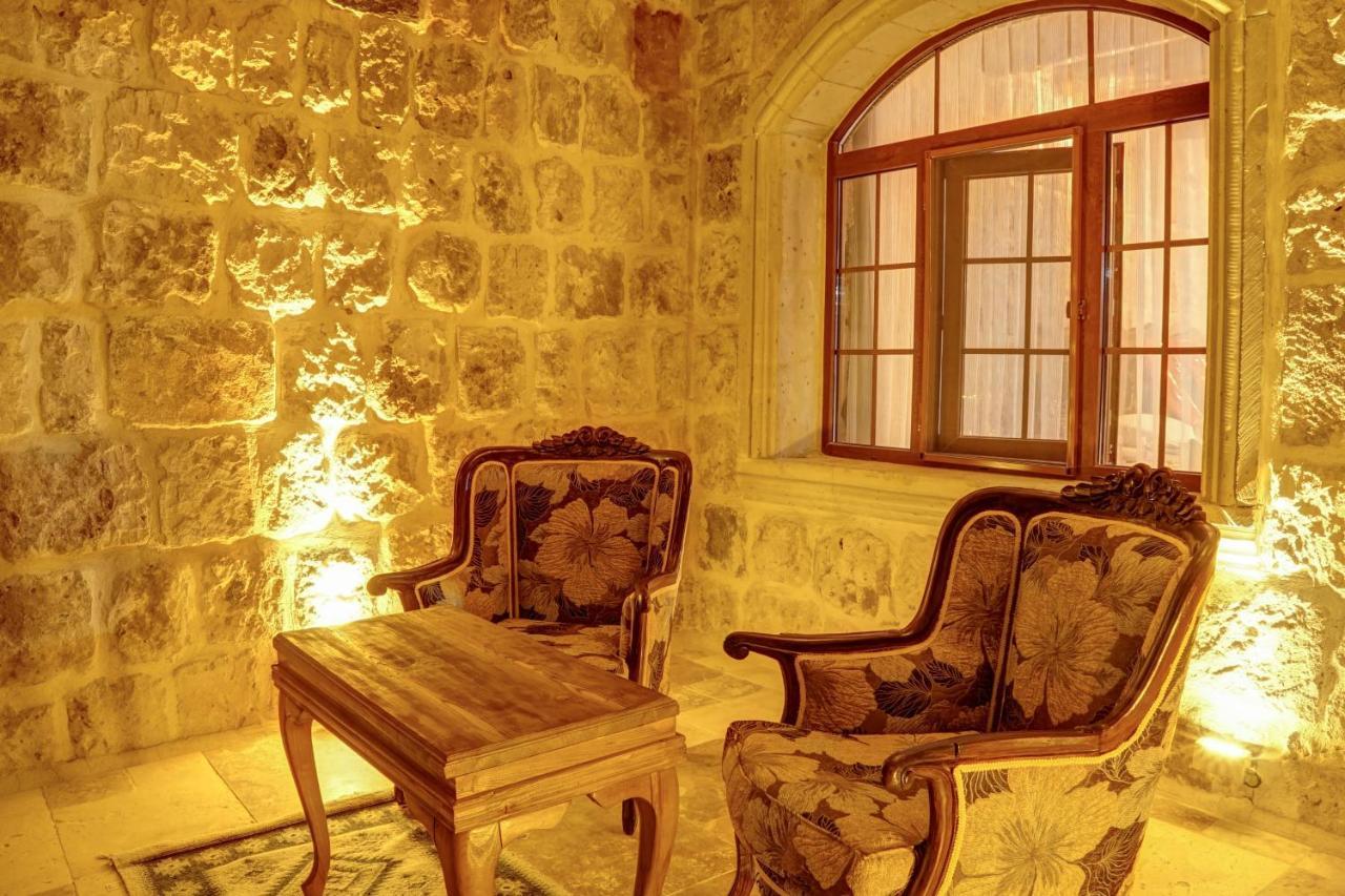 Dionysos Cave Cappadocia Hotel อูร์กุบ ภายนอก รูปภาพ